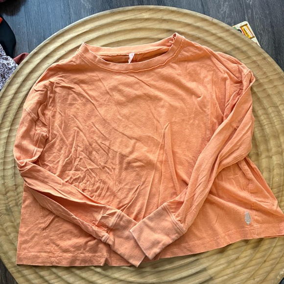 Fp movement get outside long sleeve - Picture 2 of 3